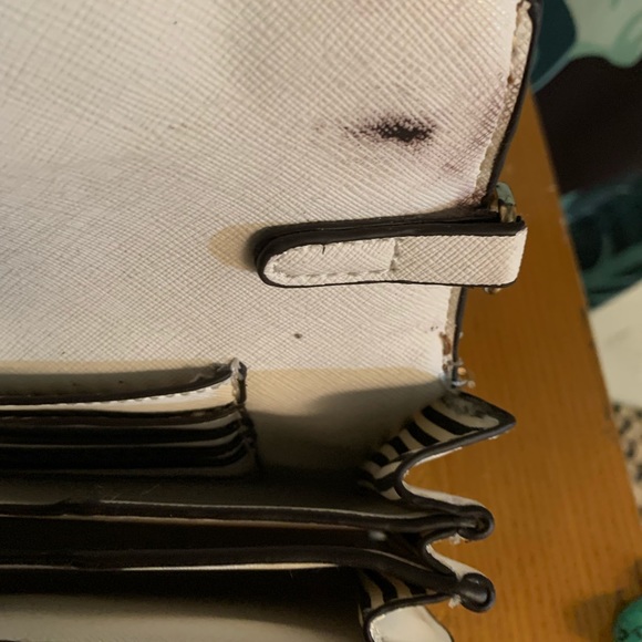 Call it Spring crossbody bag - Picture 9 of 11